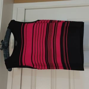 Luxury knitwear tank.